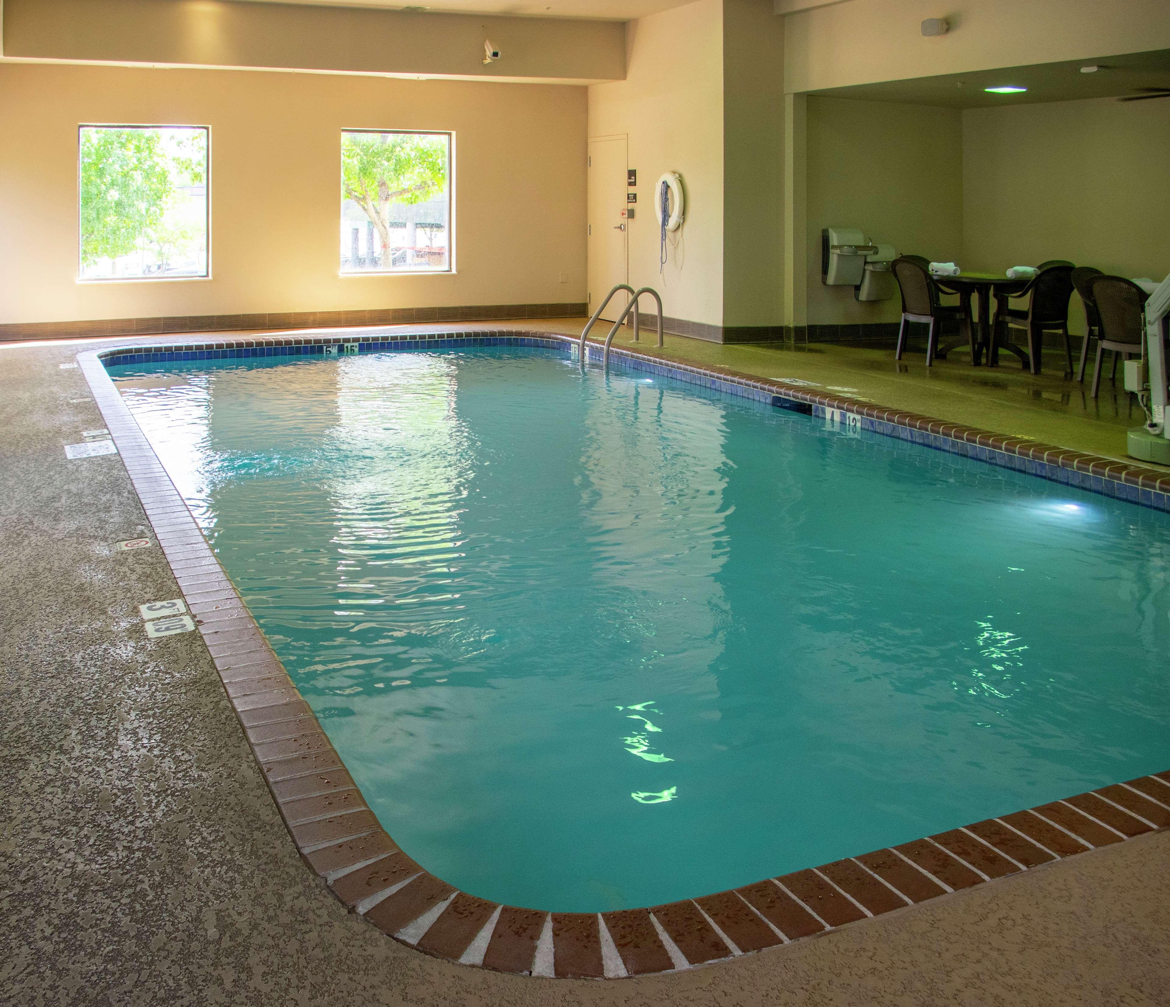 Hampton Inn St. Louis-Chesterfield Exteriör bild