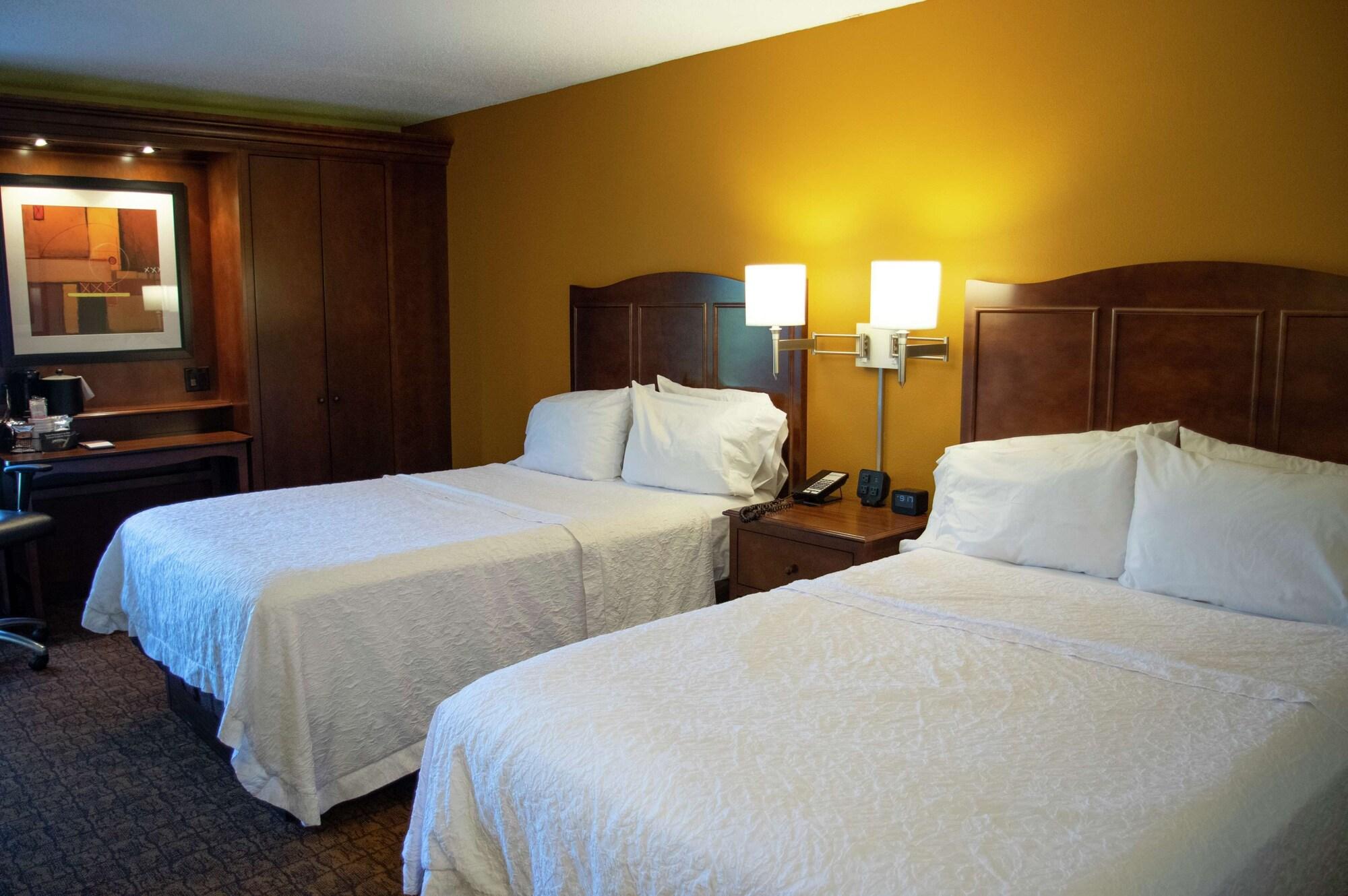 Hampton Inn St. Louis-Chesterfield Exteriör bild